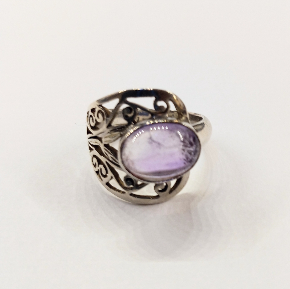 Sterling Silver Amethyst Ring